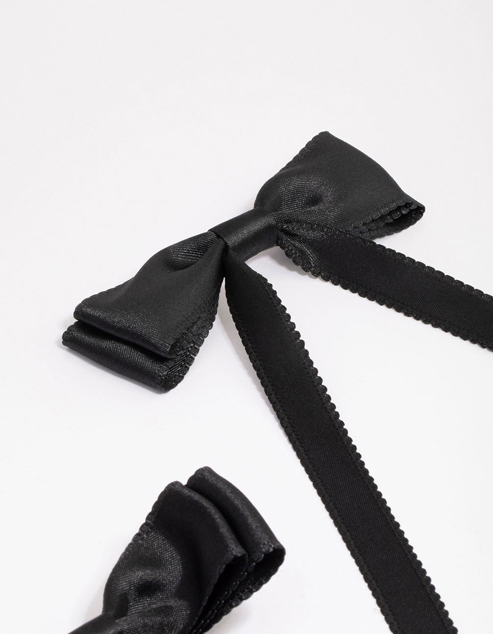 Black Fabric Satin Scallop Hair Bow Pack