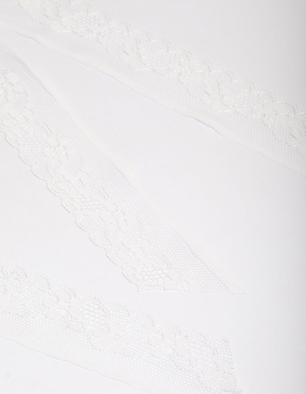 White Fabric Medium Lace Hair Bow Pack