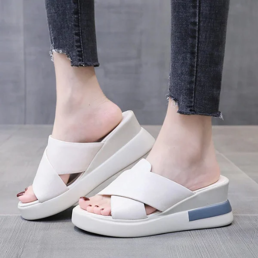 Fashionable sandals