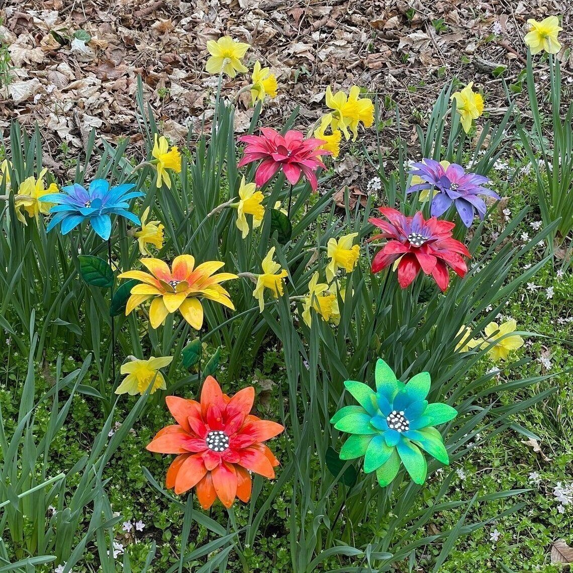 🔥SUMMER HOT SALE - 49% OFF🔥Metal Flowers Garden Stakes