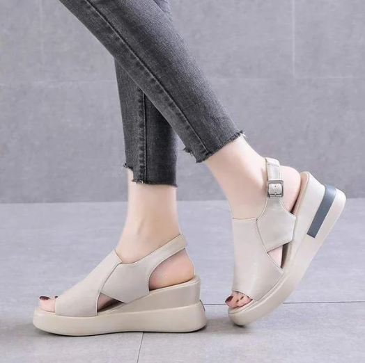 Fashionable sandals