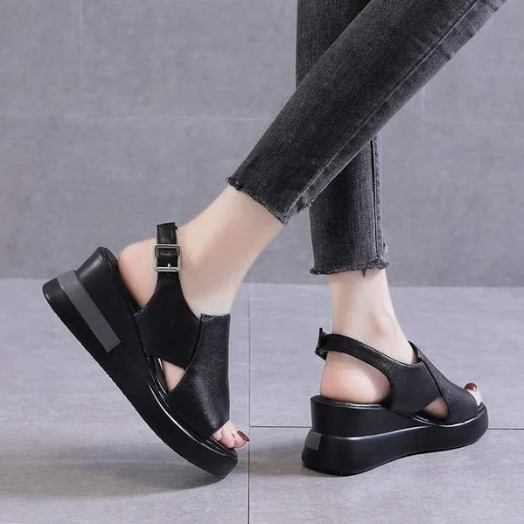 Fashionable sandals