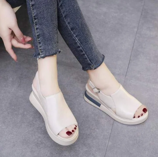 Fashionable sandals